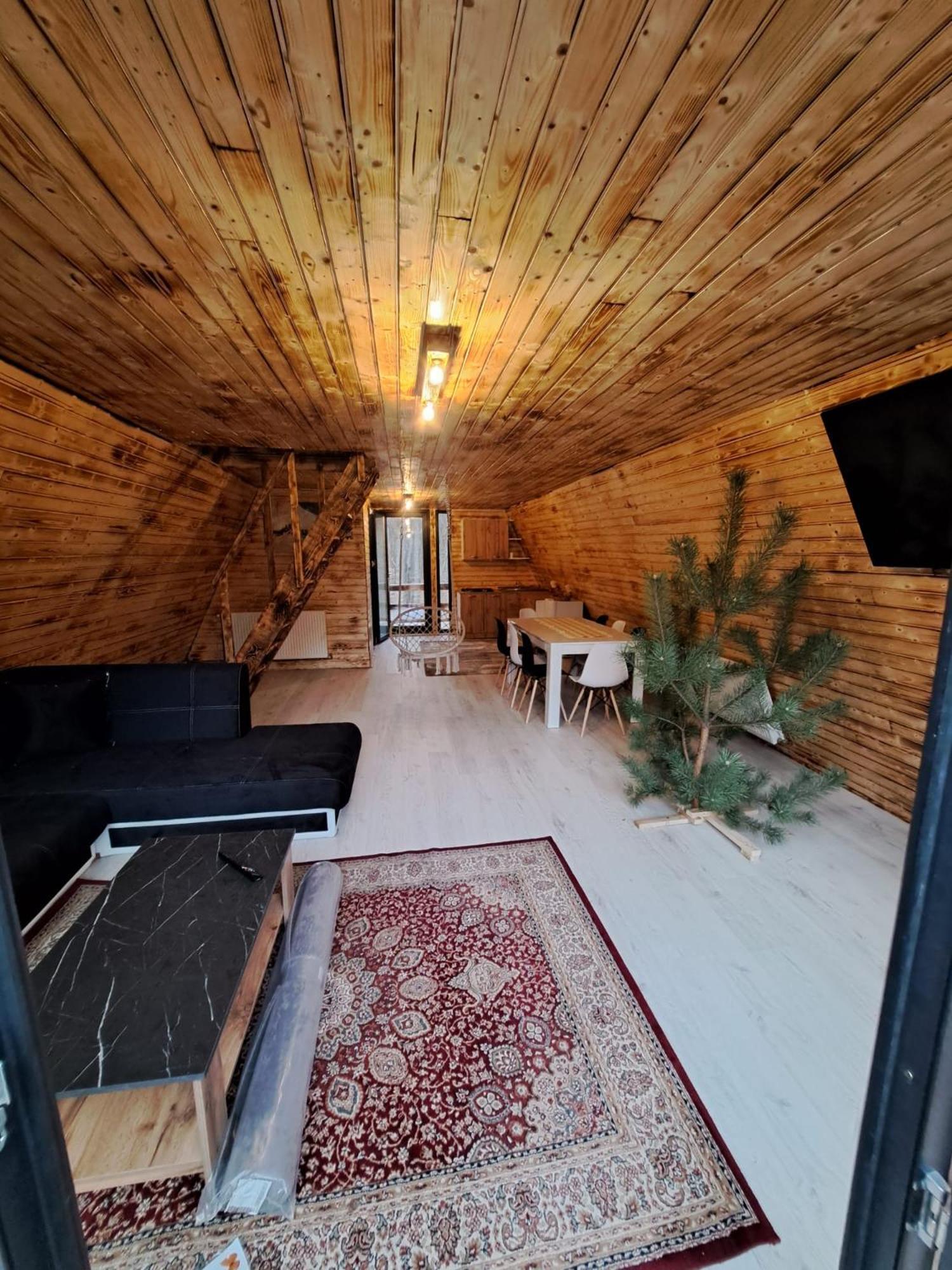 Cabanaaframe Curtea De Arges Bagian luar foto